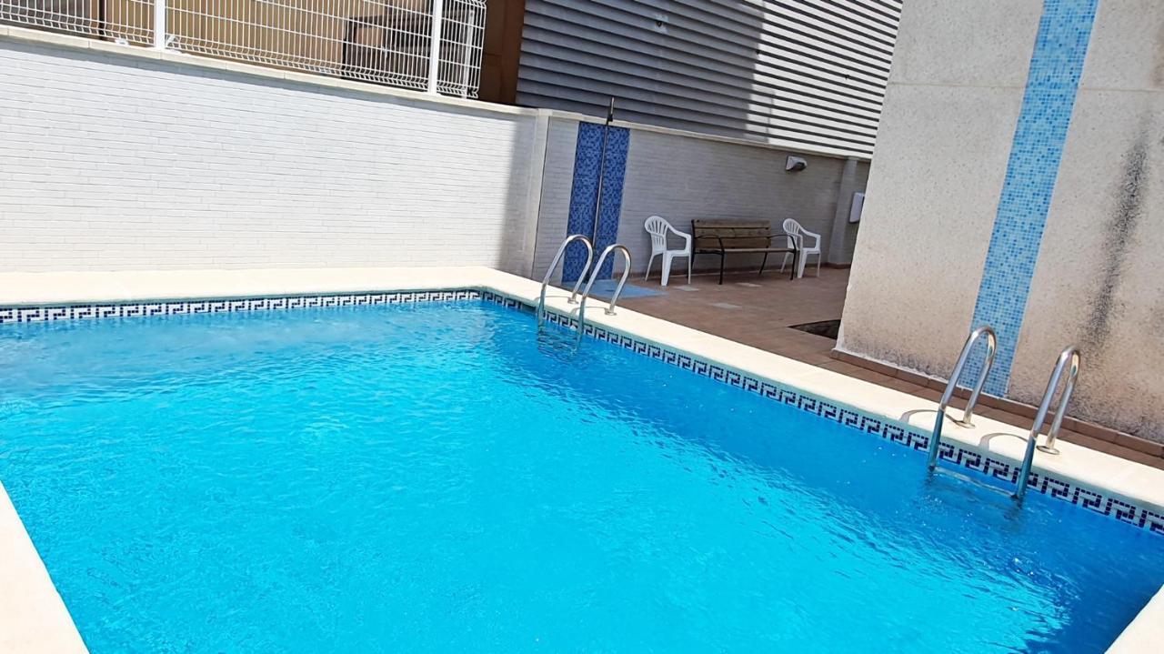 Ferienwohnung Mar Del Est Gandia - Alquiler Solo A Familias Playa de Gandia Exterior foto
