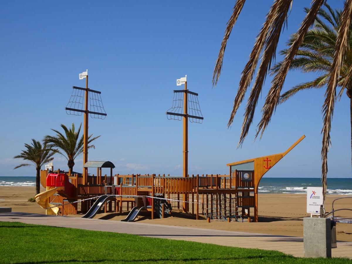Ferienwohnung Mar Del Est Gandia - Alquiler Solo A Familias Playa de Gandia Exterior foto